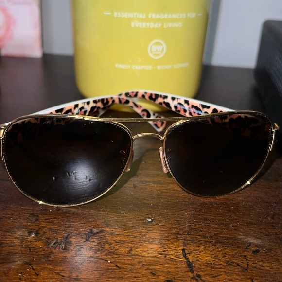 White Authentic Coach sunglasses - Picture 1 of 4